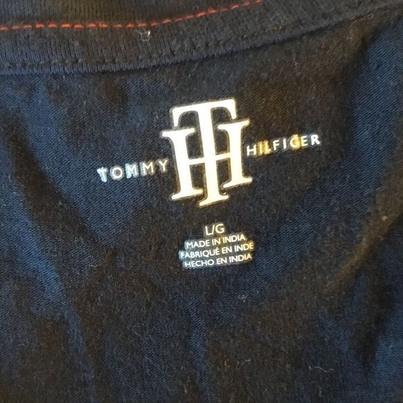 NWOT Tommy Hilfiger Women’s Large  L/S Plaid Top - Picture 6 of 8